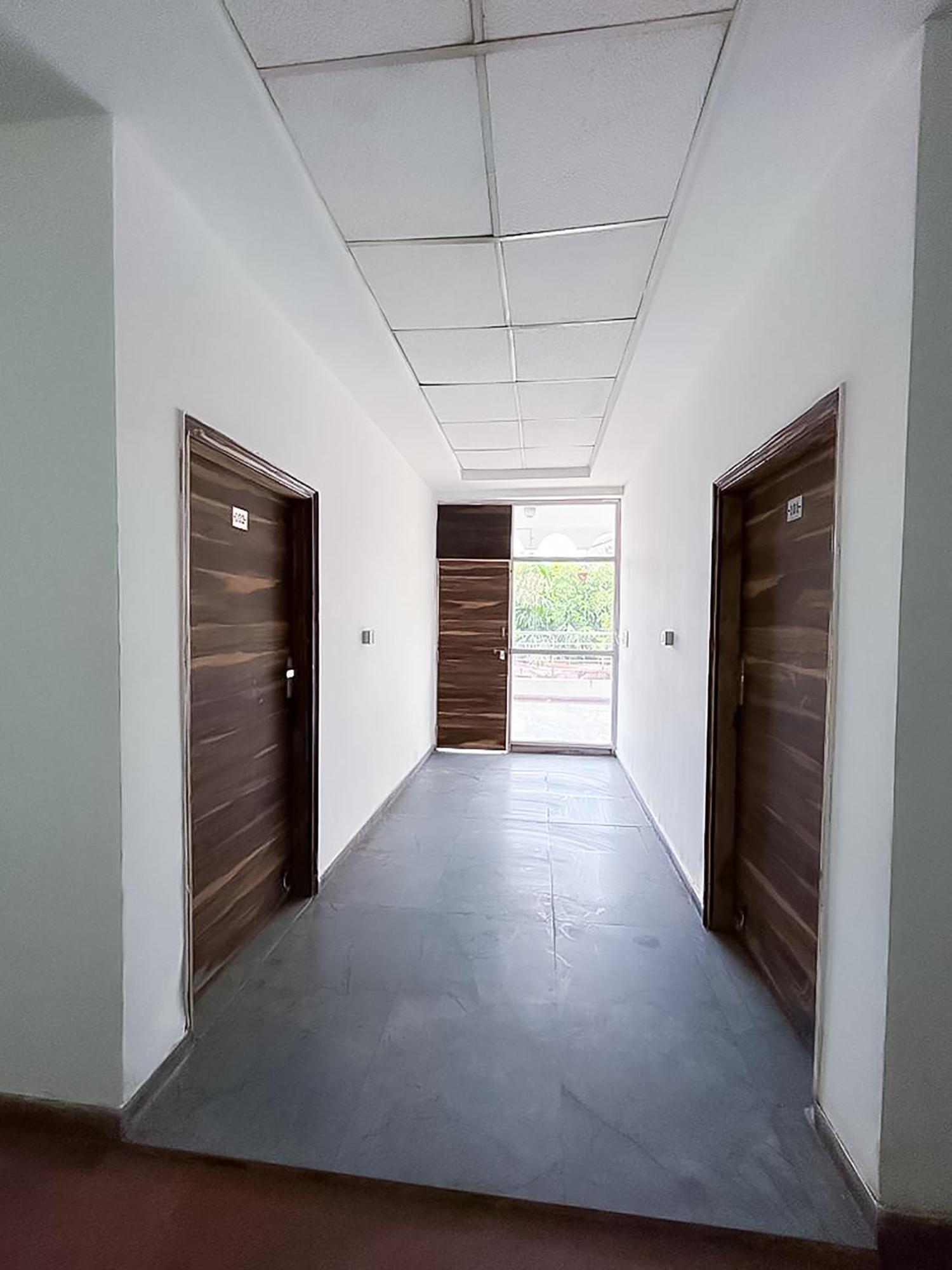 Hotel Js Garden - Near Jaypee Hospital Νόιντα Εξωτερικό φωτογραφία